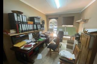 4 Bedroom Property for Sale in Glenvista Gauteng