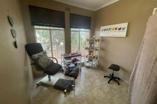 4 Bedroom Property for Sale in Glenvista Gauteng
