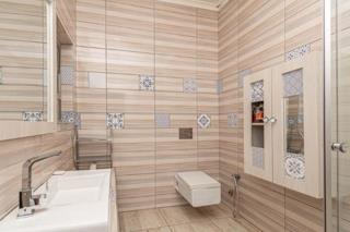 5 Bedroom Property for Sale in Mondeor Gauteng