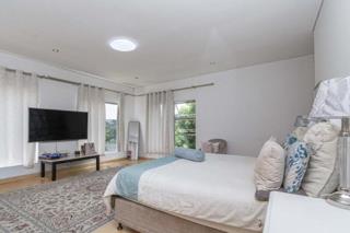 5 Bedroom Property for Sale in Mondeor Gauteng