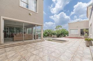 5 Bedroom Property for Sale in Mondeor Gauteng