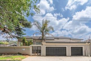 5 Bedroom Property for Sale in Mondeor Gauteng