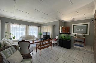3 Bedroom Property for Sale in Linmeyer Gauteng