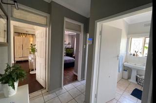 3 Bedroom Property for Sale in Linmeyer Gauteng