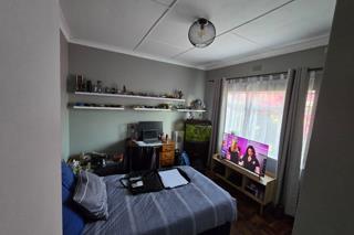 3 Bedroom Property for Sale in Linmeyer Gauteng