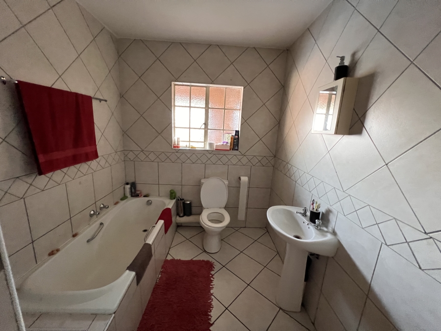 To Let 2 Bedroom Property for Rent in Alberton North Gauteng