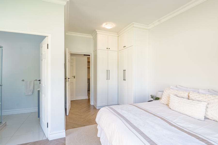 4 Bedroom Property for Sale in Silver Lakes Golf Estate Gauteng