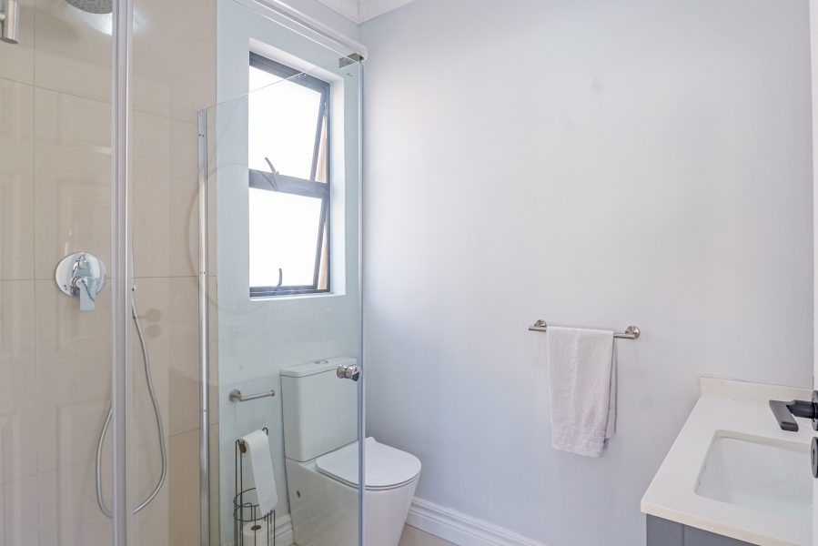 4 Bedroom Property for Sale in Silver Lakes Golf Estate Gauteng