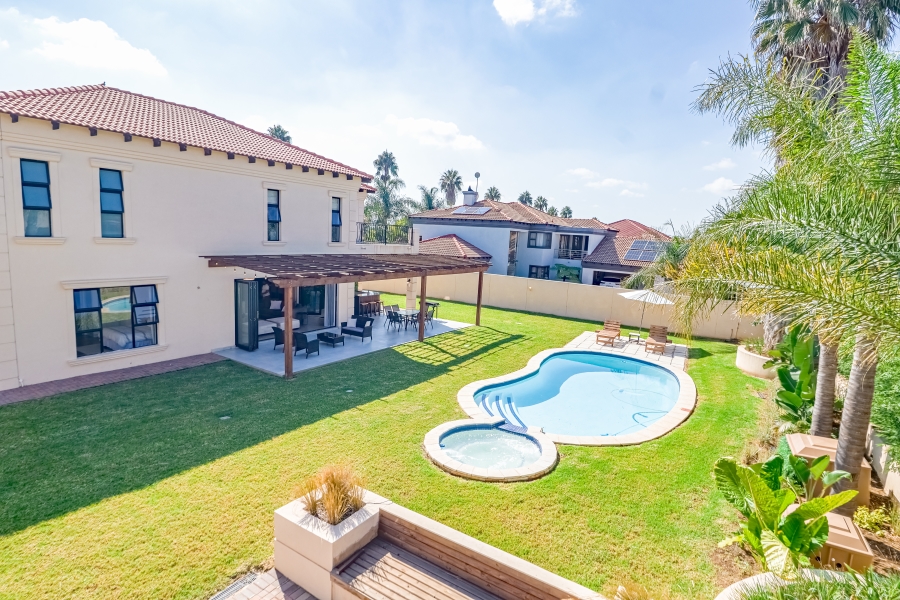4 Bedroom Property for Sale in Silver Lakes Golf Estate Gauteng