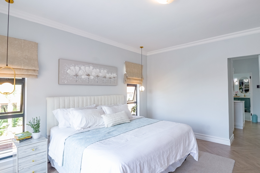 4 Bedroom Property for Sale in Silver Lakes Golf Estate Gauteng