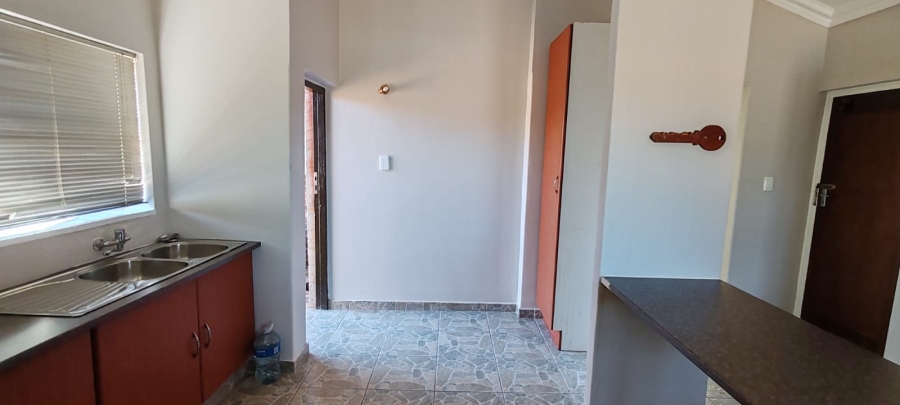 To Let 3 Bedroom Property for Rent in Casseldale Gauteng