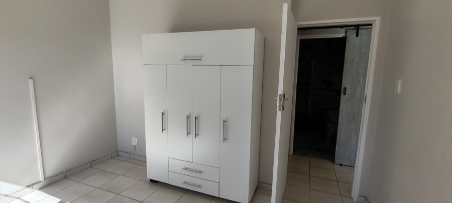 To Let 3 Bedroom Property for Rent in Casseldale Gauteng