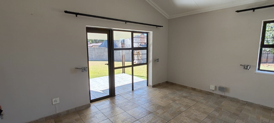 To Let 3 Bedroom Property for Rent in Casseldale Gauteng