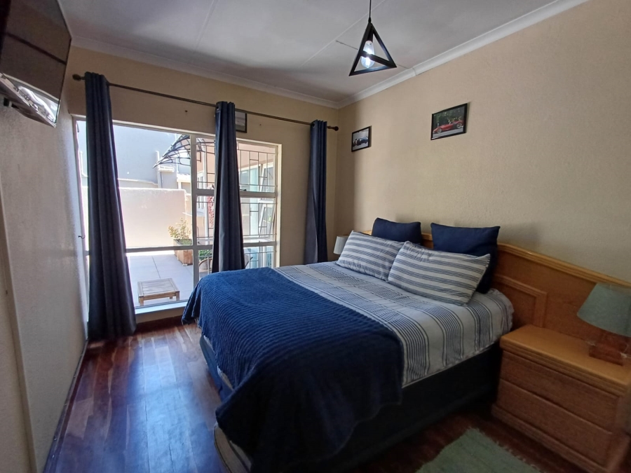 4 Bedroom Property for Sale in Glen Marais Gauteng