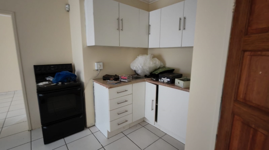 3 Bedroom Property for Sale in Sonneveld Gauteng