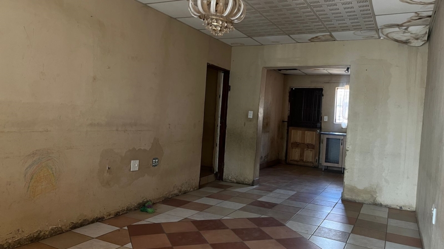 2 Bedroom Property for Sale in Mamelodi East Gauteng