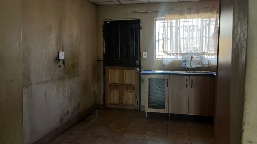 2 Bedroom Property for Sale in Mamelodi East Gauteng