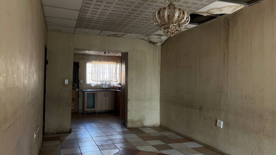 2 Bedroom Property for Sale in Mamelodi East Gauteng