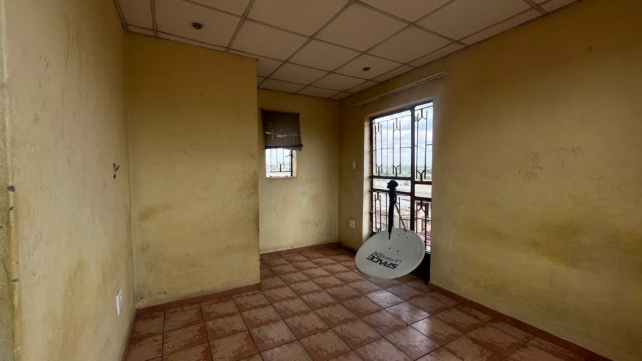 2 Bedroom Property for Sale in Mamelodi East Gauteng