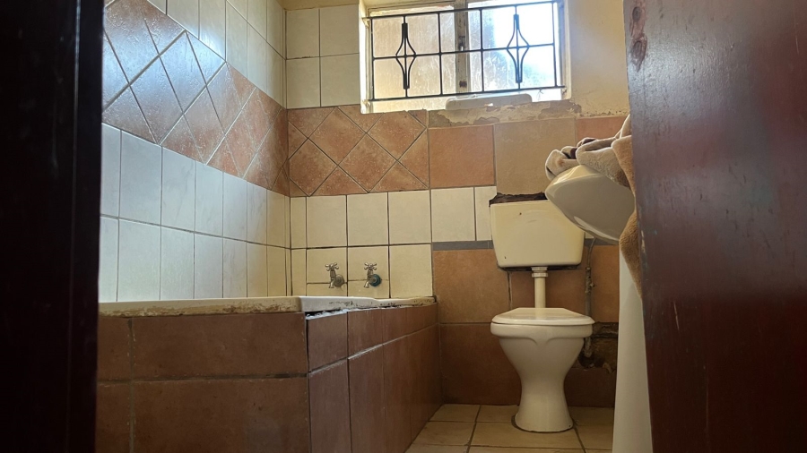 2 Bedroom Property for Sale in Mamelodi East Gauteng
