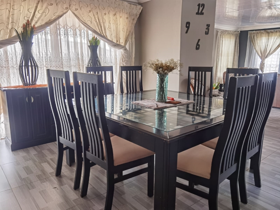 4 Bedroom Property for Sale in Soshanguve BB Gauteng