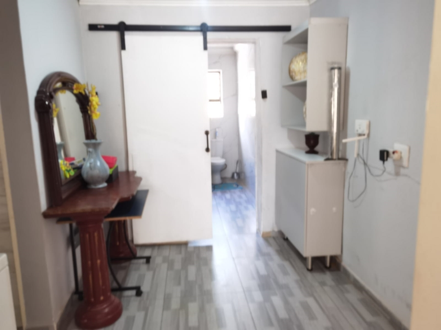 4 Bedroom Property for Sale in Soshanguve BB Gauteng