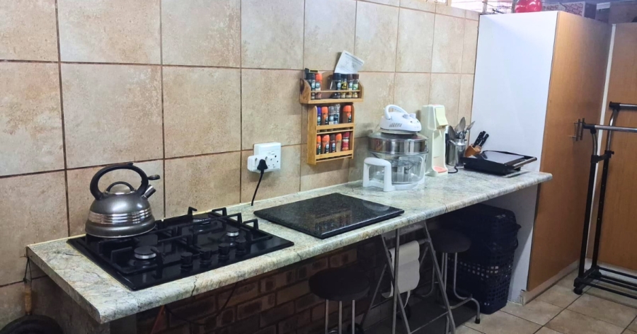 2 Bedroom Property for Sale in Amandasig Gauteng