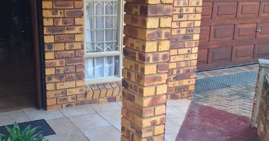 2 Bedroom Property for Sale in Amandasig Gauteng