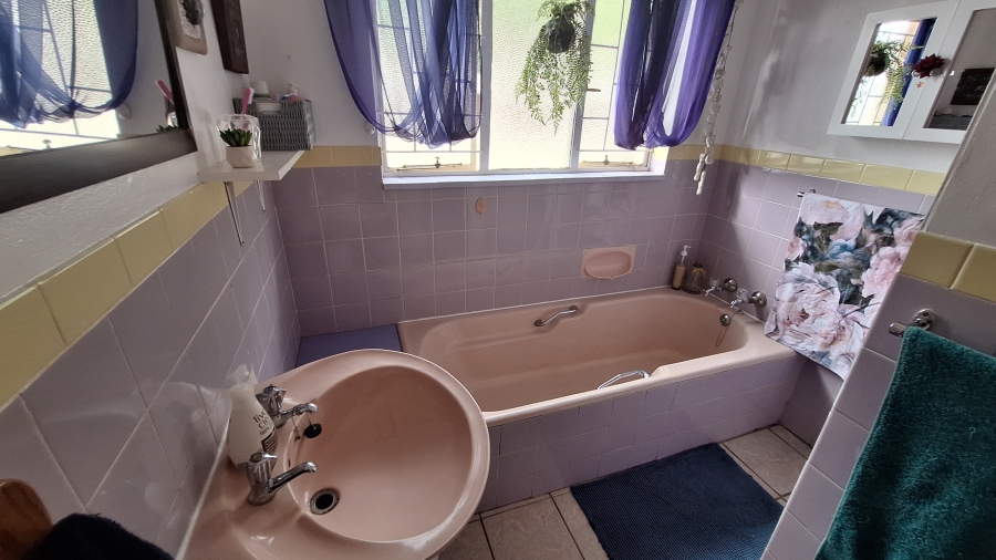 4 Bedroom Property for Sale in East Lynne Gauteng