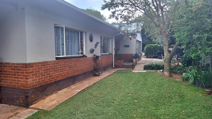 4 Bedroom Property for Sale in East Lynne Gauteng