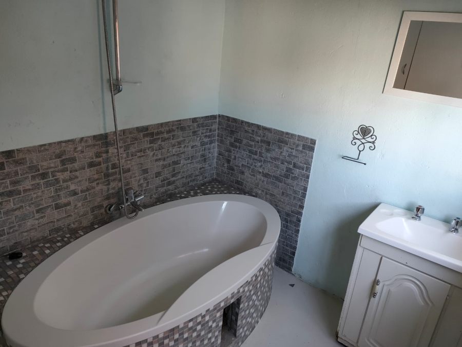 4 Bedroom Property for Sale in East Lynne Gauteng