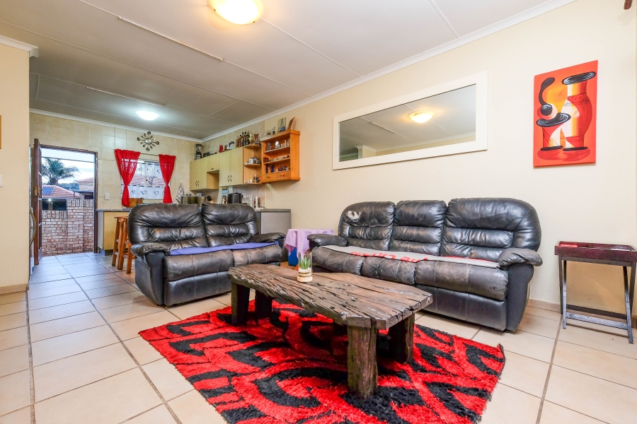 3 Bedroom Property for Sale in Kenmare Gauteng