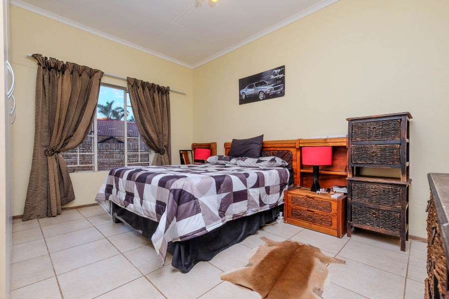3 Bedroom Property for Sale in Kenmare Gauteng