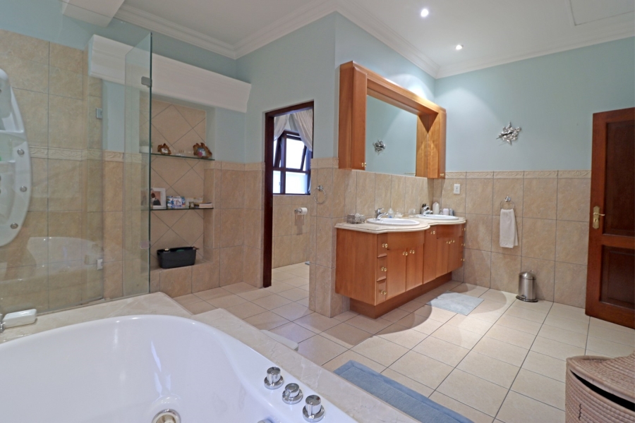 4 Bedroom Property for Sale in Bryanston Gauteng