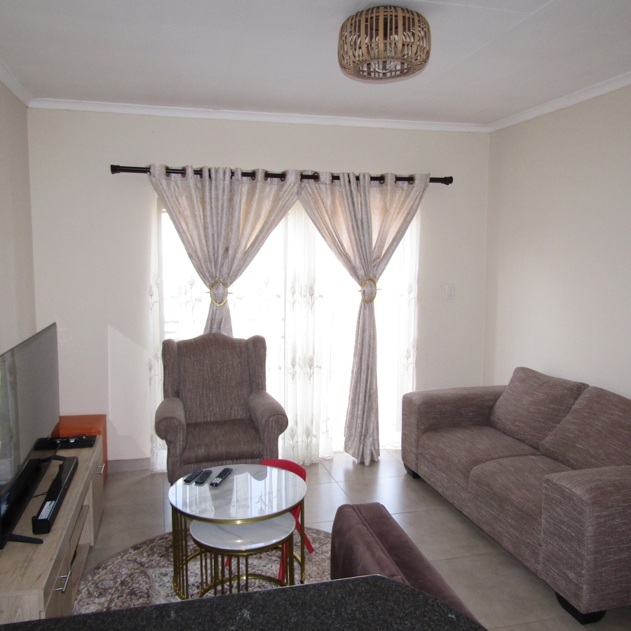 2 Bedroom Property for Sale in Witpoortjie Gauteng