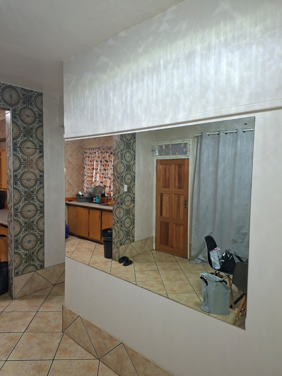 2 Bedroom Property for Sale in Vereeniging Gauteng
