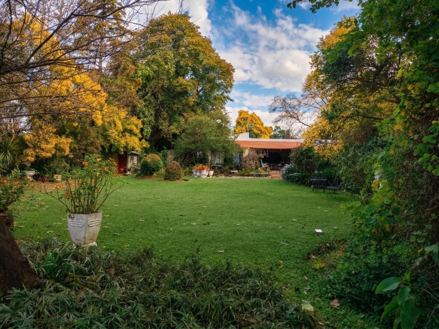 To Let 1 Bedroom Property for Rent in Hurlingham Gauteng