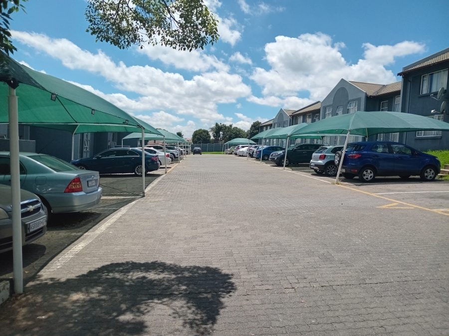 3 Bedroom Property for Sale in Bramley View Gauteng