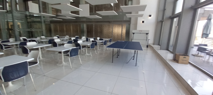 To Let commercial Property for Rent in Die Hoewes Gauteng