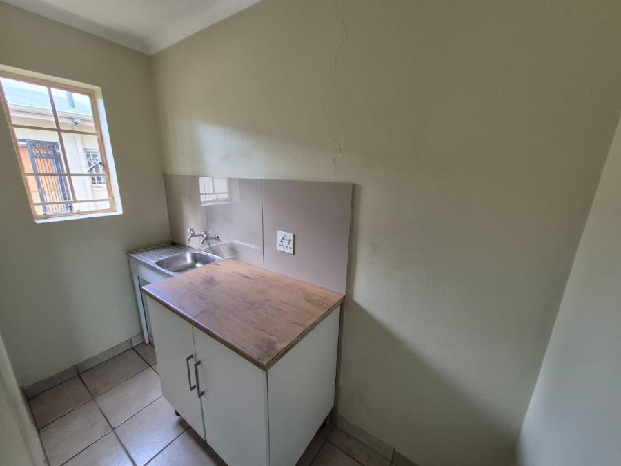 1 Bedroom Property for Sale in Kilner Park Gauteng
