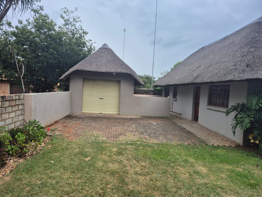 2 Bedroom Property for Sale in Roodeplaat Gauteng