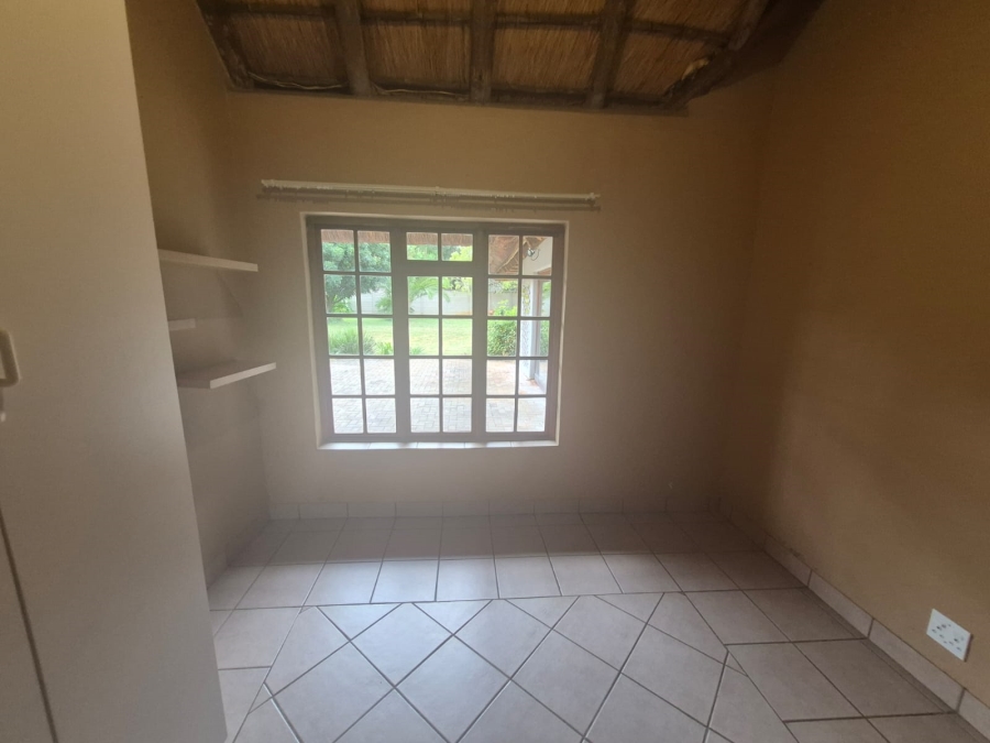2 Bedroom Property for Sale in Roodeplaat Gauteng