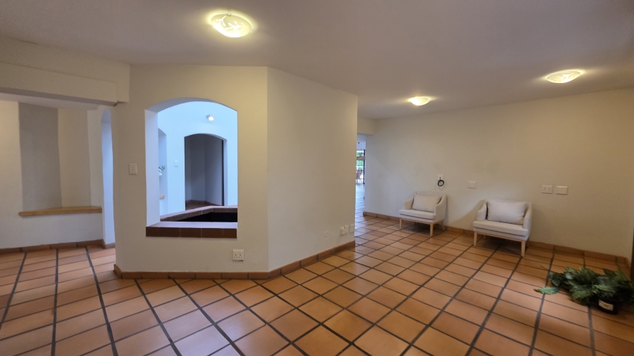 2 Bedroom Property for Sale in Waterkloof Ridge Gauteng