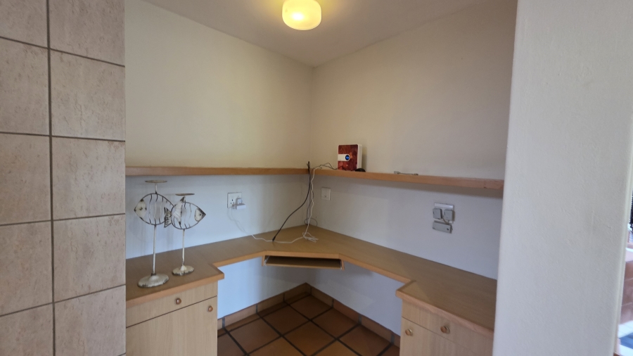 2 Bedroom Property for Sale in Waterkloof Ridge Gauteng