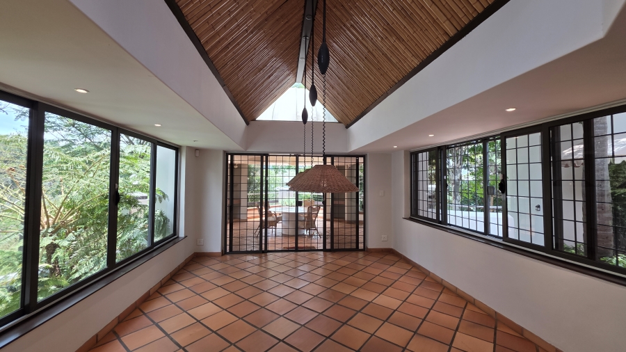 2 Bedroom Property for Sale in Waterkloof Ridge Gauteng