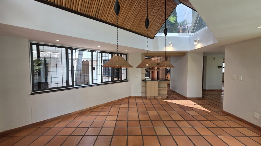 2 Bedroom Property for Sale in Waterkloof Ridge Gauteng