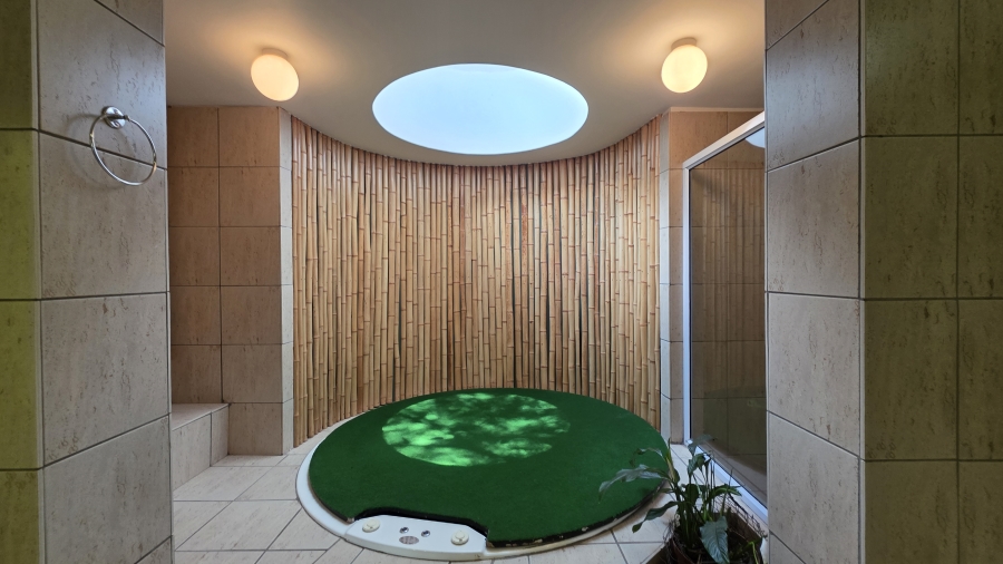 2 Bedroom Property for Sale in Waterkloof Ridge Gauteng