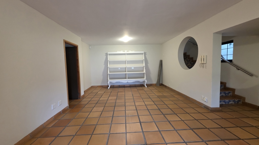 2 Bedroom Property for Sale in Waterkloof Ridge Gauteng