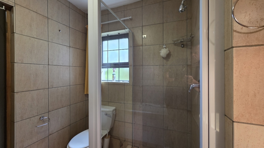 2 Bedroom Property for Sale in Waterkloof Ridge Gauteng