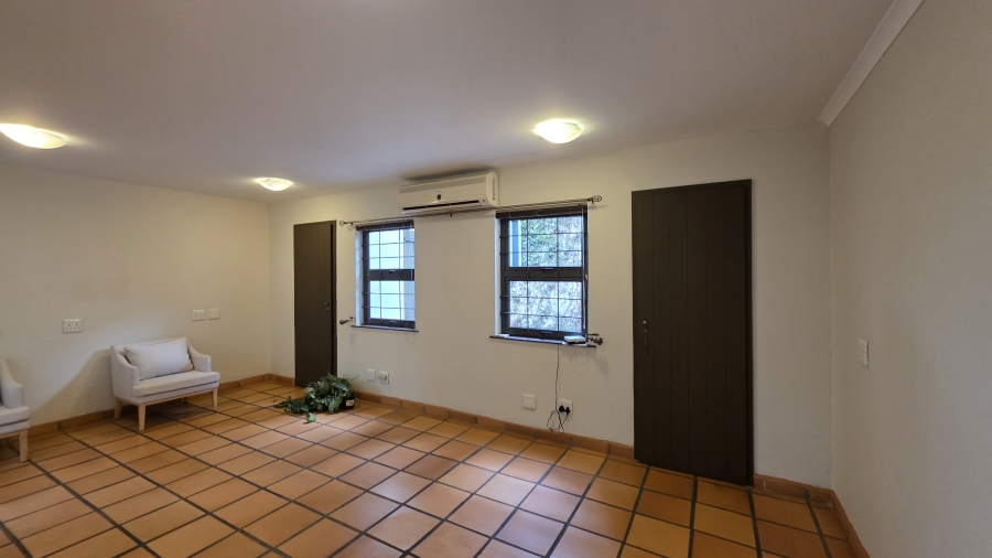 2 Bedroom Property for Sale in Waterkloof Ridge Gauteng